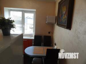1-к квартира, посуточно, 32м2, 4/5 этаж