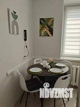 2-к квартира, посуточно, 42м2, 4/4 этаж