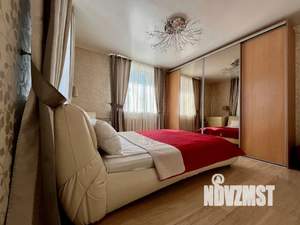 3-к квартира, посуточно, 67м2, 2/2 этаж