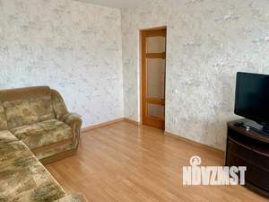 1-к квартира, посуточно, 54м2, 1/1 этаж