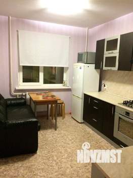 2-к квартира, посуточно, 49м2, 4/10 этаж
