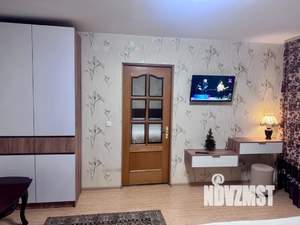 1-к квартира, посуточно, 40м2, 1/5 этаж