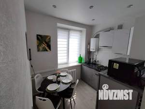 2-к квартира, посуточно, 42м2, 4/4 этаж