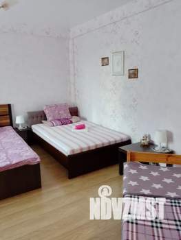 1-к квартира, посуточно, 50м2, 2/10 этаж