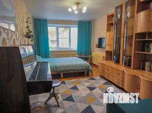 1-к квартира, посуточно, 38м2, 1/3 этаж