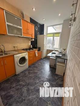 2-к квартира, посуточно, 47м2, 3/3 этаж