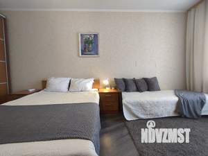 1-к квартира, посуточно, 37м2, 1/1 этаж