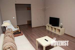 1-к квартира, посуточно, 67м2, 1/1 этаж