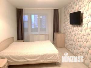 1-к квартира, посуточно, 37м2, 1/5 этаж