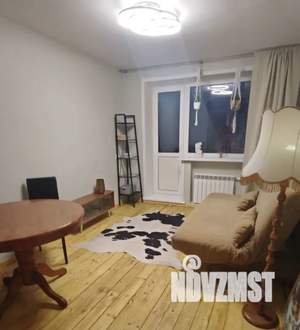 2-к квартира, посуточно, 39м2, 3/5 этаж
