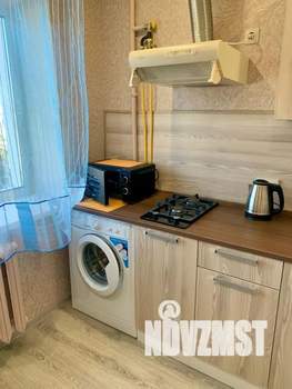 1-к квартира, посуточно, 30м2, 3/5 этаж