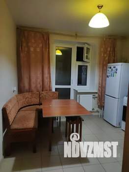 1-к квартира, посуточно, 42м2, 8/9 этаж