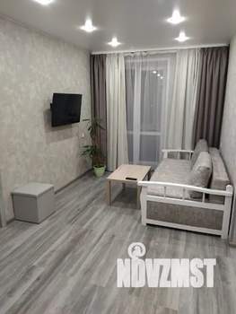 2-к квартира, посуточно, 42м2, 3/4 этаж