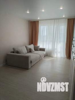1-к квартира, посуточно, 47м2, 1/10 этаж