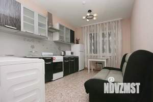 1-к квартира, посуточно, 37м2, 1/1 этаж