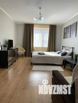 1-к квартира, посуточно, 43м2, 1/1 этаж