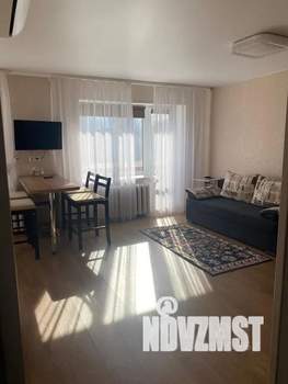 Студия квартира, посуточно, 32м2, 3/5 этаж