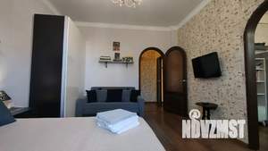 1-к квартира, посуточно, 40м2, 1/4 этаж