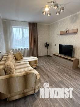 3-к квартира, посуточно, 67м2, 3/5 этаж