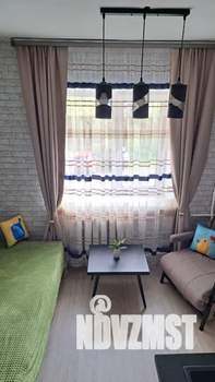 Студия квартира, посуточно, 13м2, 2/5 этаж