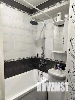 1-к квартира, посуточно, 37м2, 1/1 этаж