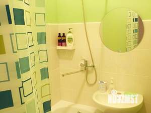 2-к квартира, посуточно, 60м2, 1/3 этаж