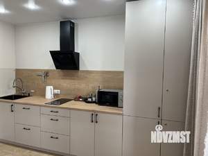 1-к квартира, посуточно, 39м2, 10/10 этаж