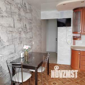 1-к квартира, посуточно, 46м2, 9/9 этаж