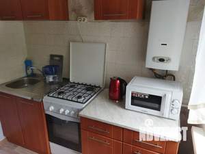 2-к квартира, посуточно, 42м2, 2/5 этаж