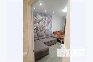 1-к квартира, посуточно, 47м2, 6/9 этаж