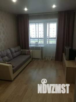 1-к квартира, посуточно, 40м2, 2/5 этаж