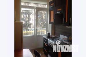 2-к квартира, посуточно, 50м2, 2/3 этаж