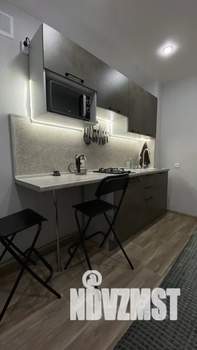 1-к квартира, посуточно, 32м2, 3/5 этаж