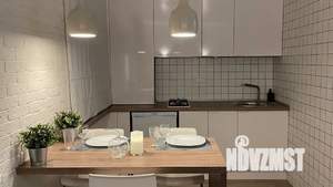 Студия квартира, посуточно, 30м2, 1/5 этаж