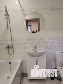 1-к квартира, посуточно, 39м2, 7/10 этаж