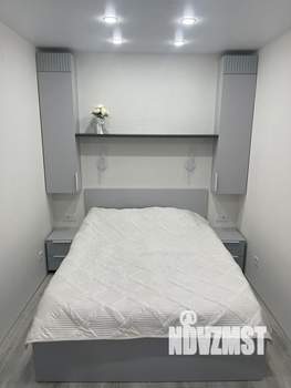 1-к квартира, посуточно, 38м2, 4/10 этаж