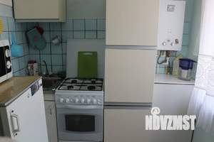 1-к квартира, посуточно, 30м2, 5/5 этаж