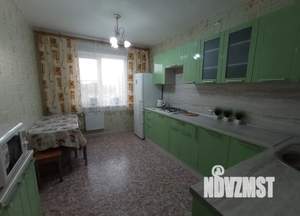 1-к квартира, посуточно, 37м2, 4/9 этаж