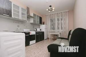 1-к квартира, посуточно, 40м2, 2/9 этаж