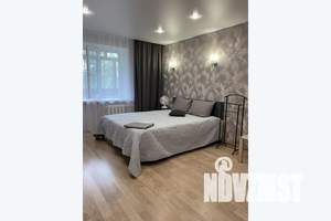 1-к квартира, посуточно, 32м2, 3/5 этаж