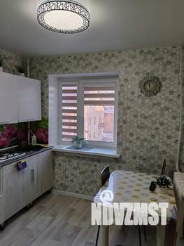 1-к квартира, посуточно, 33м2, 3/5 этаж