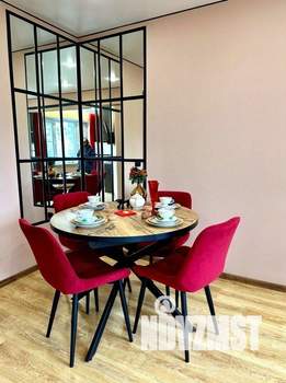 1-к квартира, посуточно, 60м2, 1/1 этаж