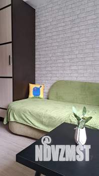 Студия квартира, посуточно, 13м2, 2/5 этаж