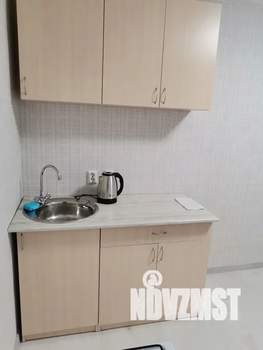 1-к квартира, посуточно, 39м2, 7/10 этаж
