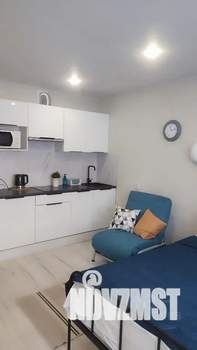 Студия квартира, посуточно, 28м2, 1/4 этаж