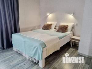 1-к квартира, посуточно, 32м2, 4/5 этаж