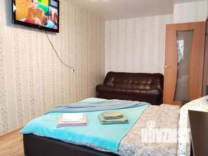 1-к квартира, посуточно, 37м2, 4/5 этаж