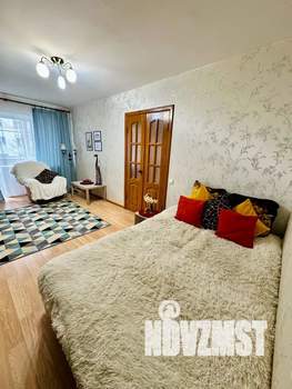 1-к квартира, посуточно, 35м2, 3/5 этаж