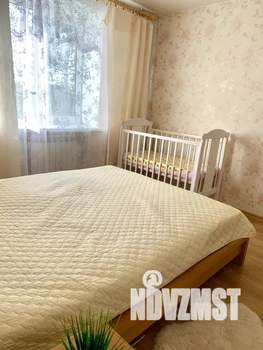 2-к квартира, посуточно, 54м2, 1/5 этаж