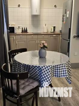 1-к квартира, посуточно, 40м2, 2/4 этаж